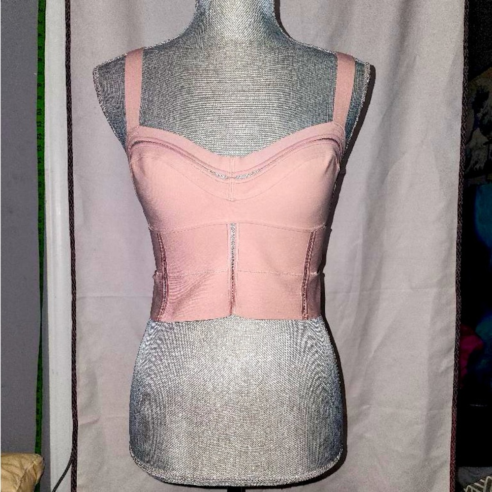 VS  Studio Collection Unlined Wireless Bra Top